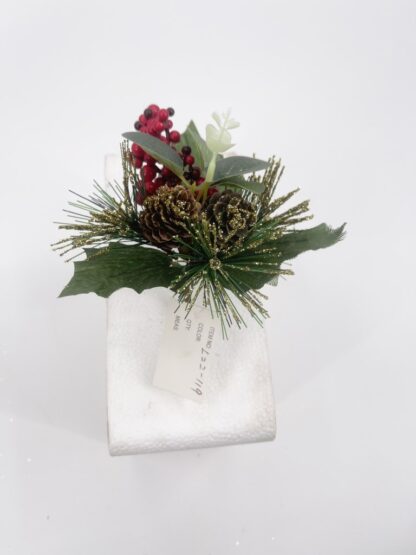 PICK PIGNE E BACCHE ROSSE, CON PINO GLITTERATO DORATO
